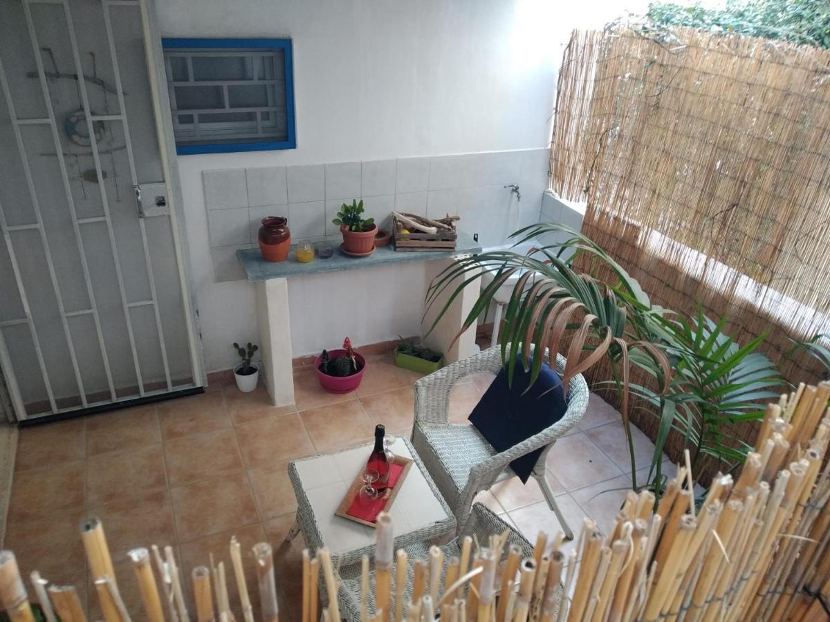 Benvenuti Al Sud Bed & Breakfast Brindisi Bagian luar foto