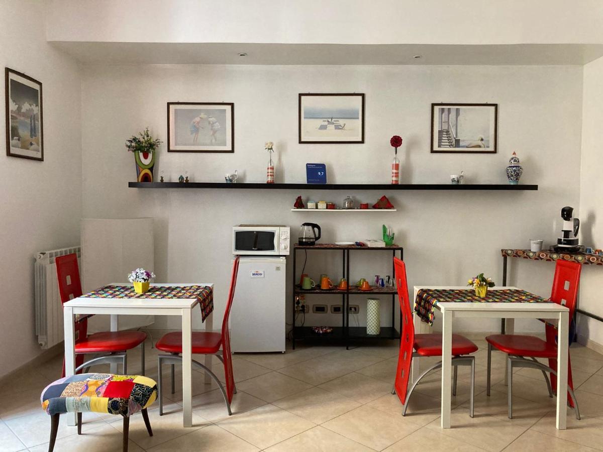 Benvenuti Al Sud Bed & Breakfast Brindisi Bagian luar foto