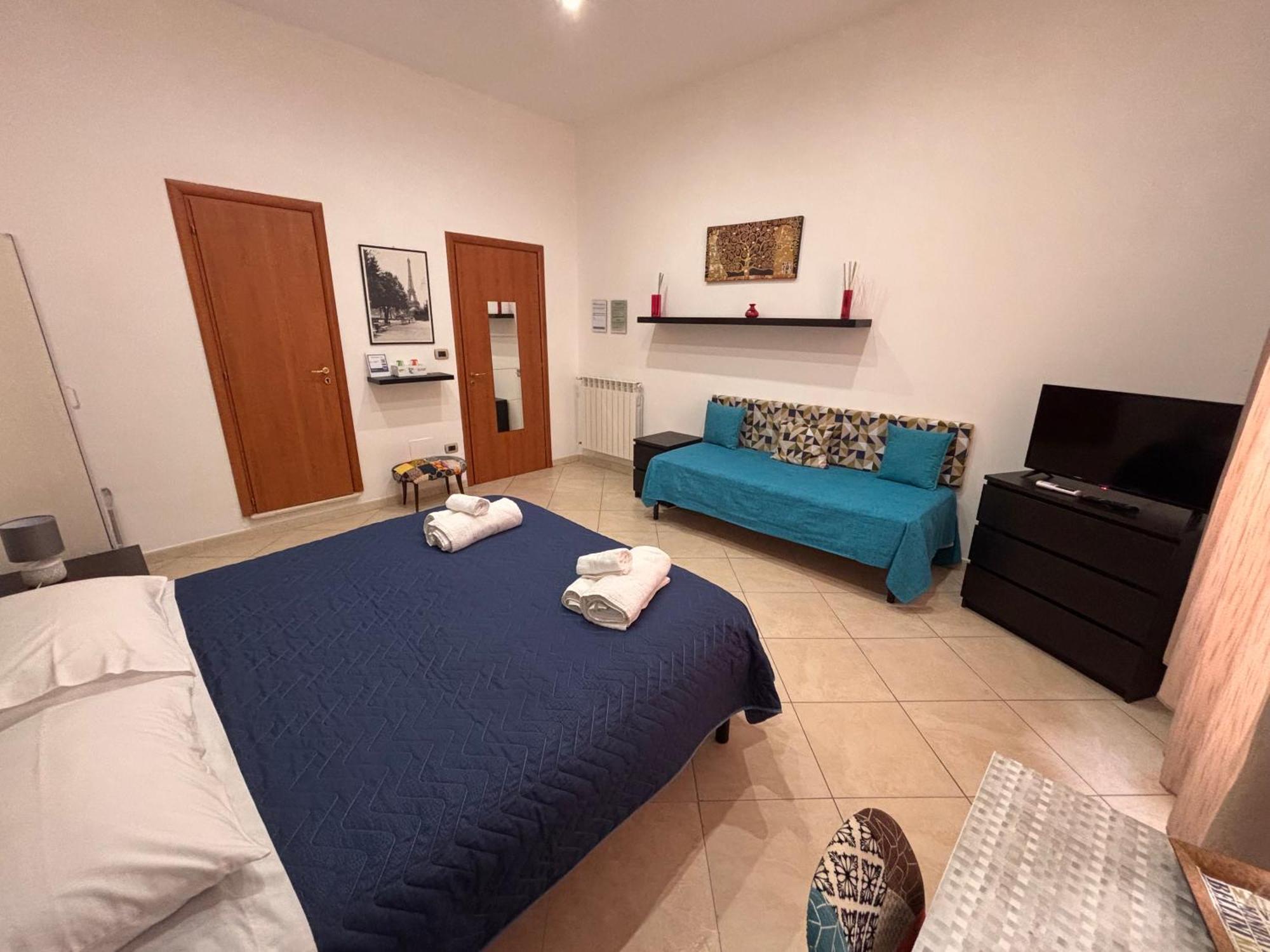 Benvenuti Al Sud Bed & Breakfast Brindisi Bagian luar foto