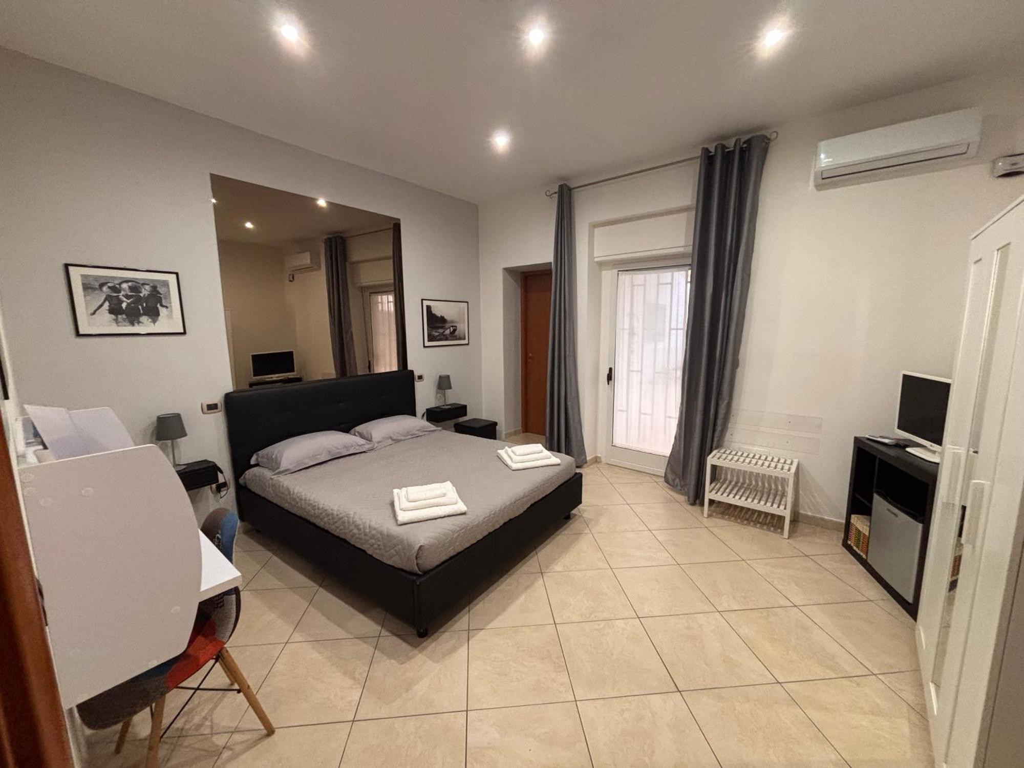 Benvenuti Al Sud Bed & Breakfast Brindisi Bagian luar foto